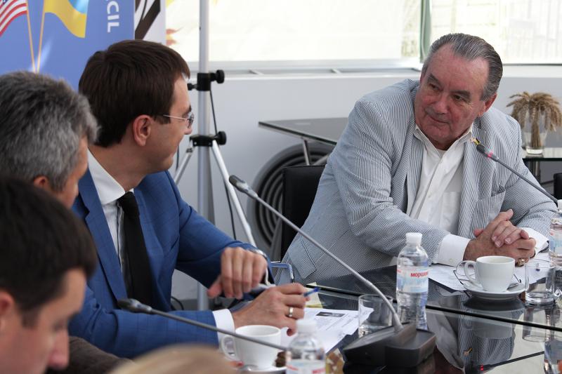 Міністерство інфраструктури створює найкращі умови для інвестицій в Україну, - Володимир Омелян Міністерство інфраструктури створює найкращі умови для інвестицій в Україну, - Володимир Омелян