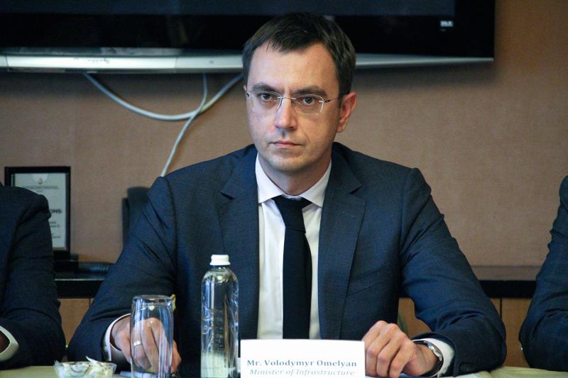 Міністерство інфраструктури завершило підготовку техніко-економічного обґрунтування концесії портів Ольвія та Херсон, - Володимир Омелян Міністерство інфраструктури завершило підготовку техніко-економічного обґрунтування концесії портів Ольвія та Херсон, - Володимир Омелян