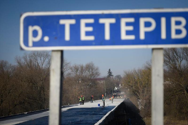 Ми суттєво пішли вперед завдяки тому, що маємо єдність і в Парламенті, і в Уряді по інфраструктурних питаннях, - Володимир Омелян Ми суттєво пішли вперед завдяки тому, що маємо єдність і в Парламенті, і в Уряді по інфраструктурних питаннях, - Володимир Омелян