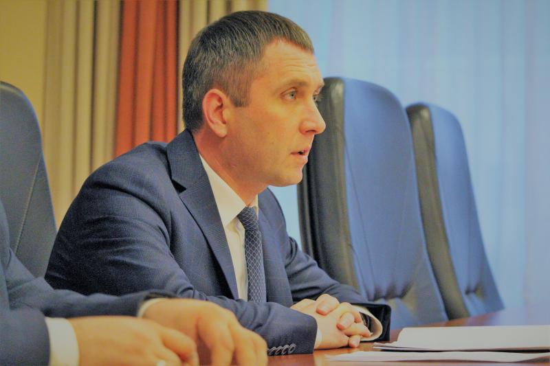 Міністерство інфраструктури розробило Методичні рекомендації щодо визначення відповідності транспортних засобів екологічним вимогам «Євро-2», «Євро-3» та «Євро-4» з урахуванням еквівалентних екологічних норм США, - Юрій Лавренюк Міністерство інфраструктури розробило Методичні рекомендації щодо визначення відповідності транспортних засобів екологічним вимогам «Євро-2», «Євро-3» та «Євро-4» з урахуванням еквівалентних екологічних норм США, - Юрій Лавренюк