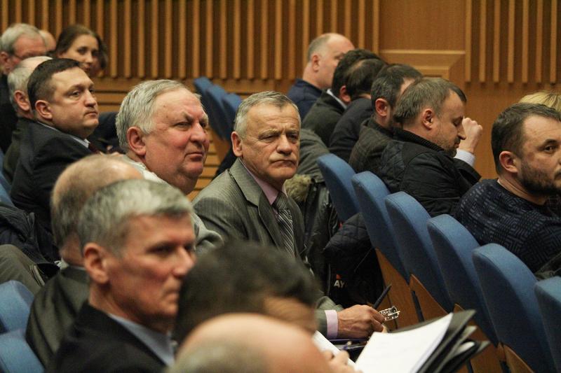 В Міністерстві інфраструктури за моєї каденції не було створено жодної монополії. Наша мета - дати нормальну прозору процедуру для бізнесу. І я це зроблю, як зробив інші прогресивні речі, - Володимир Омелян В Міністерстві інфраструктури за моєї каденції не було створено жодної монополії. Наша мета - дати нормальну прозору процедуру для бізнесу. І я це зроблю, як зробив інші прогресивні речі, - Володимир Омелян