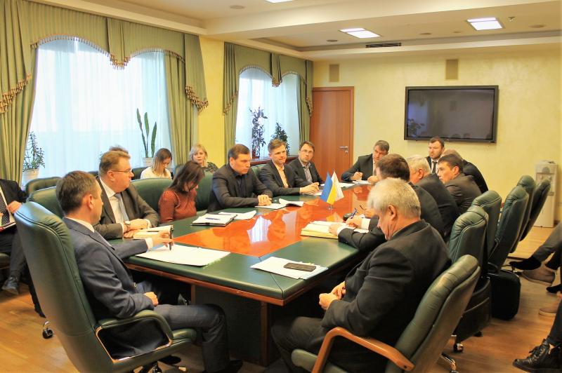 Ми маємо застосувати протекціоністські заходи, щоб захистити українські порти Азовського регіону, - Юрій Лавренюк Ми маємо застосувати протекціоністські заходи, щоб захистити українські порти Азовського регіону, - Юрій Лавренюк