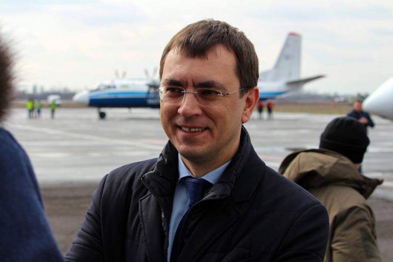 Після трирічної перерви відновив роботу аеропорт Ужгорода, – Володимир Омелян Після трирічної перерви відновив роботу аеропорт Ужгорода, – Володимир Омелян