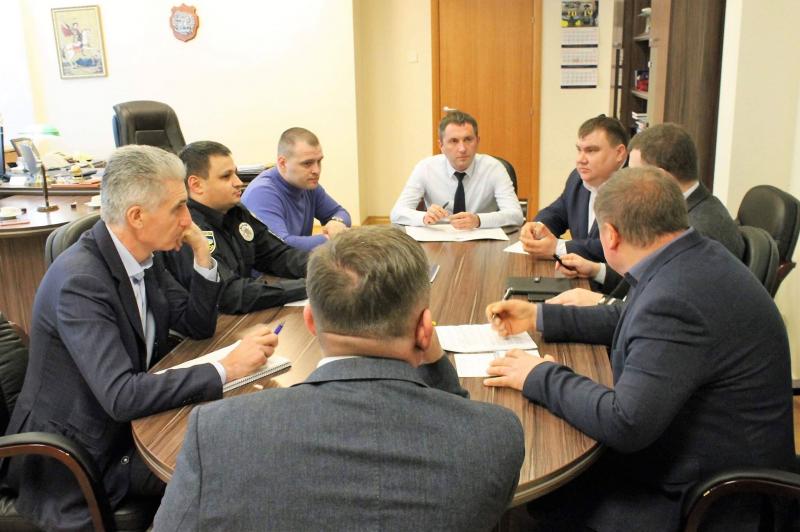 Цього року на реалізацію Державної програми підвищення рівня безпеки дорожнього руху в Україні передбачено більше 2 млрд гривень, - Юрій Лавренюк Цього року на реалізацію Державної програми підвищення рівня безпеки дорожнього руху в Україні передбачено більше 2 млрд гривень, - Юрій Лавренюк