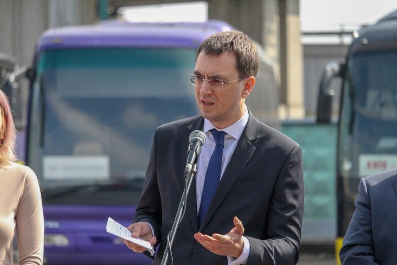 Уперше в Україні запрацювала інтерактивна мапа автобусних маршрутів, – Володимир Омелян Уперше в Україні запрацювала інтерактивна мапа автобусних маршрутів, – Володимир Омелян