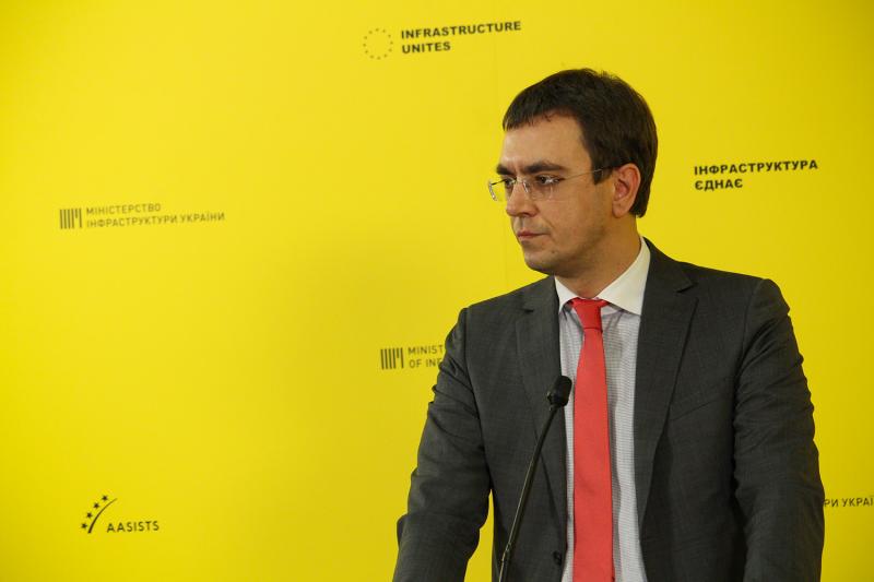 Авіакомпанія SkyUp продовжує працювати у звичайному режимі, - Володимир Омелян Авіакомпанія SkyUp продовжує працювати у звичайному режимі, - Володимир Омелян