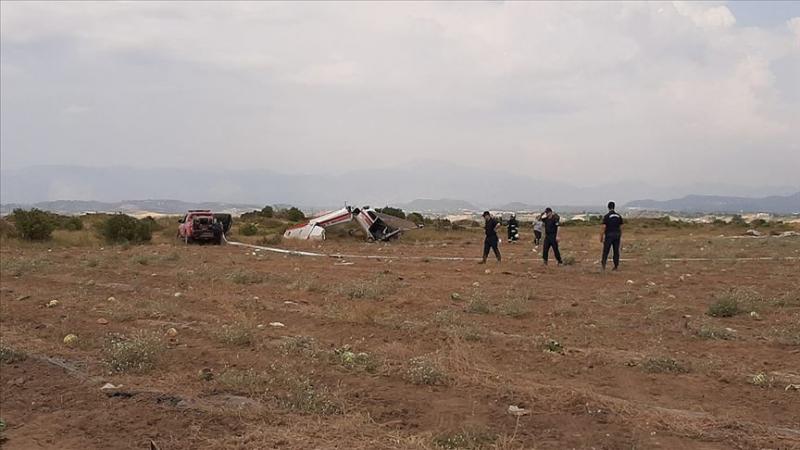 У турецькій Анталії розбився тренувальний літак, є загиблий