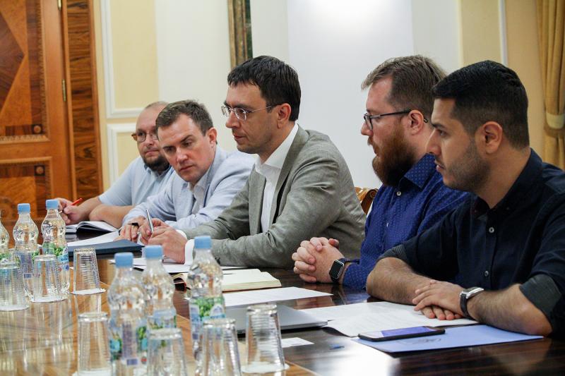 Кібербезпека, сталий розвиток та транспортні інновації – пріоритети співпраці Міністерства інфраструктури та Міністерства освіти і науки Кібербезпека, сталий розвиток та транспортні інновації – пріоритети співпраці Міністерства інфраструктури та Міністерства освіти і науки