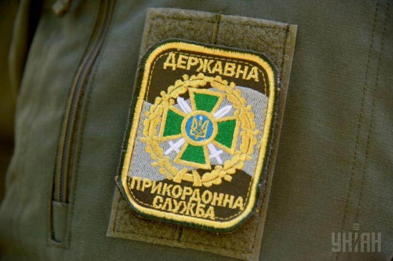 Через негоду закриті шість КПП на українсько-молдовському кордоні