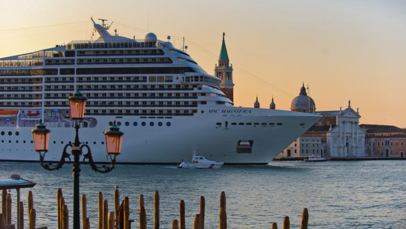 Круїзним лайнерам заборонили заходити в історичний центр Венеції