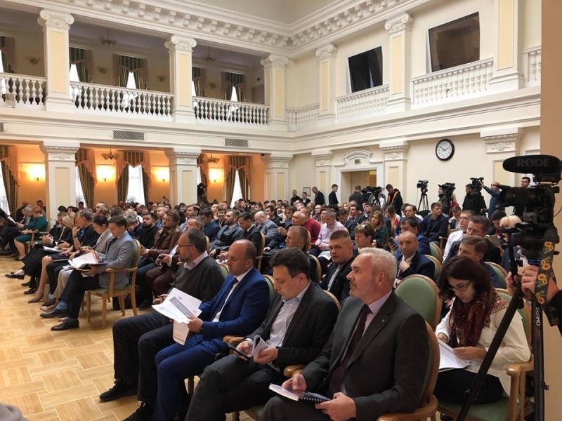 Державні органи продовжують активну співпрацю з громадськістю, зокрема у сфері запобігання корупції Державні органи продовжують активну співпрацю з громадськістю, зокрема у сфері запобігання корупції