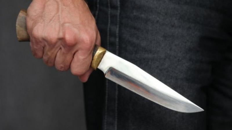 У Львові на підлітка напали з ножем