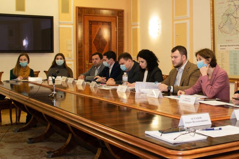 Владислав Криклій провів онлайн-зустріч з Головою представництва ЄІБ в Україні Жаном-Еріком де Загоном Владислав Криклій провів онлайн-зустріч з Головою представництва ЄІБ в Україні Жаном-Еріком де Загоном
